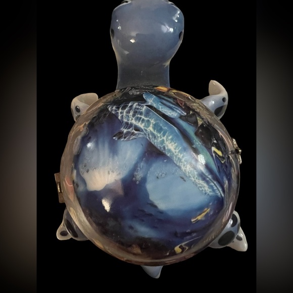 Ardleigh Elliott “Ocean City” music trinket box - Picture 4 of 7